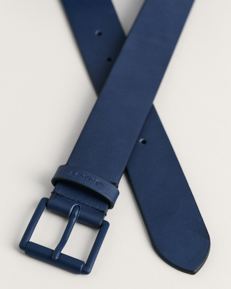 Tonal Buckle Leather Belt