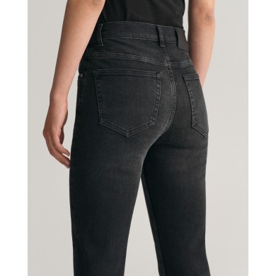 BLACK CROPPED SLIM JEANS