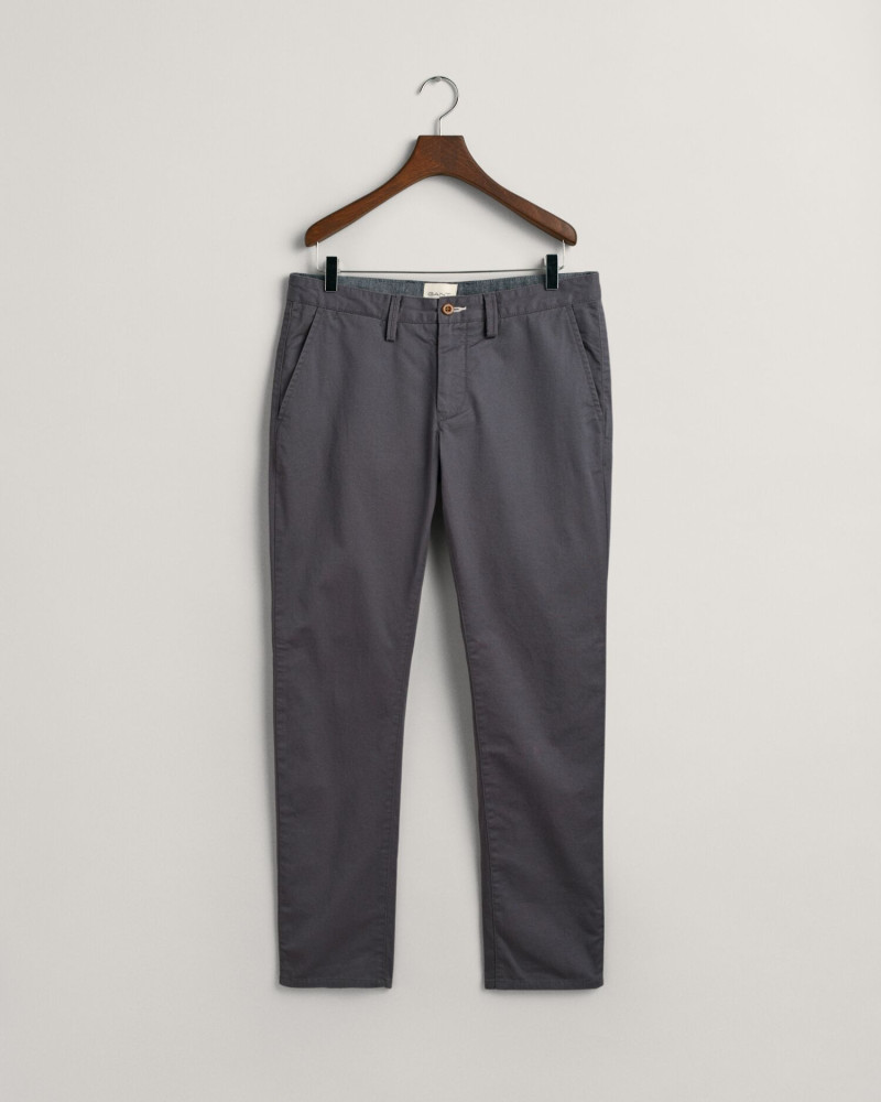 Chinos en twill coupe slim