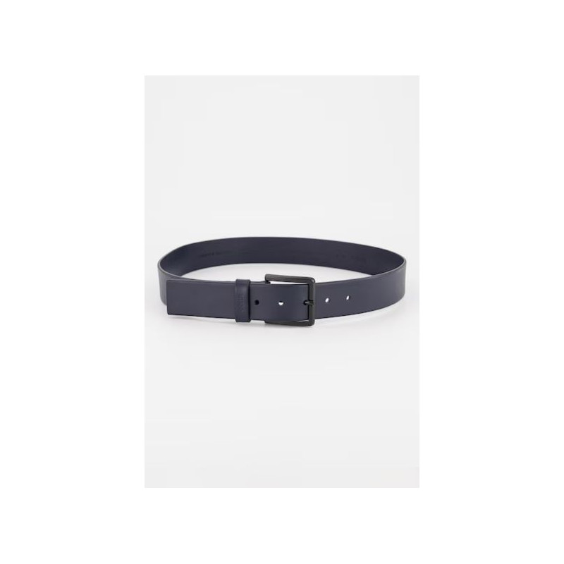 Ceinture en cuir italien avec passant à logo estampé