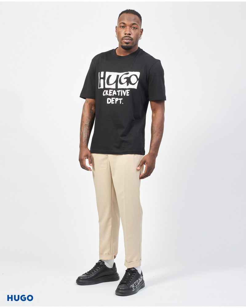 T-shirt HUGO avec nouveau graphisme
