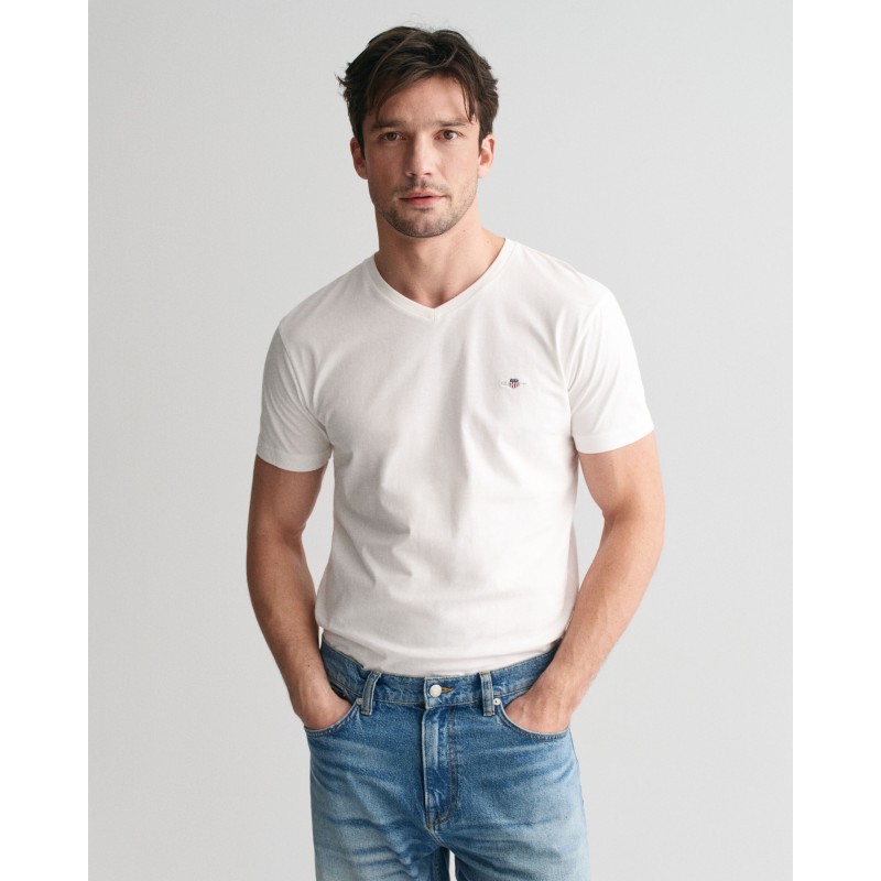 SLIM SHIELD V-NECK T-SHIRT