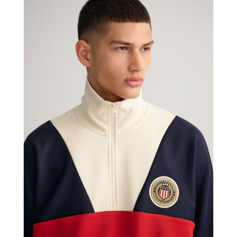 D1. CREST SHIELD TRACKSUIT HALFZIP