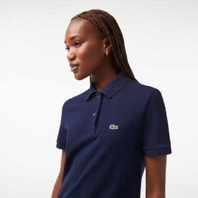 Robe polo femme Lacoste en petit piqué souple