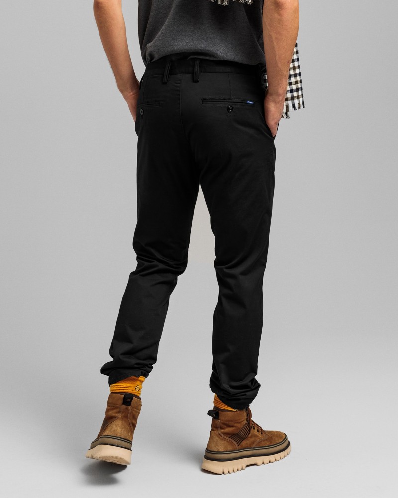 SLIM TWILL CHINOS