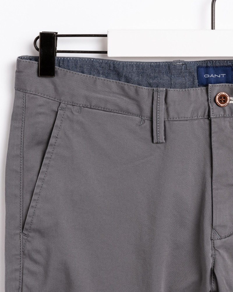 SLIM TWILL CHINOS