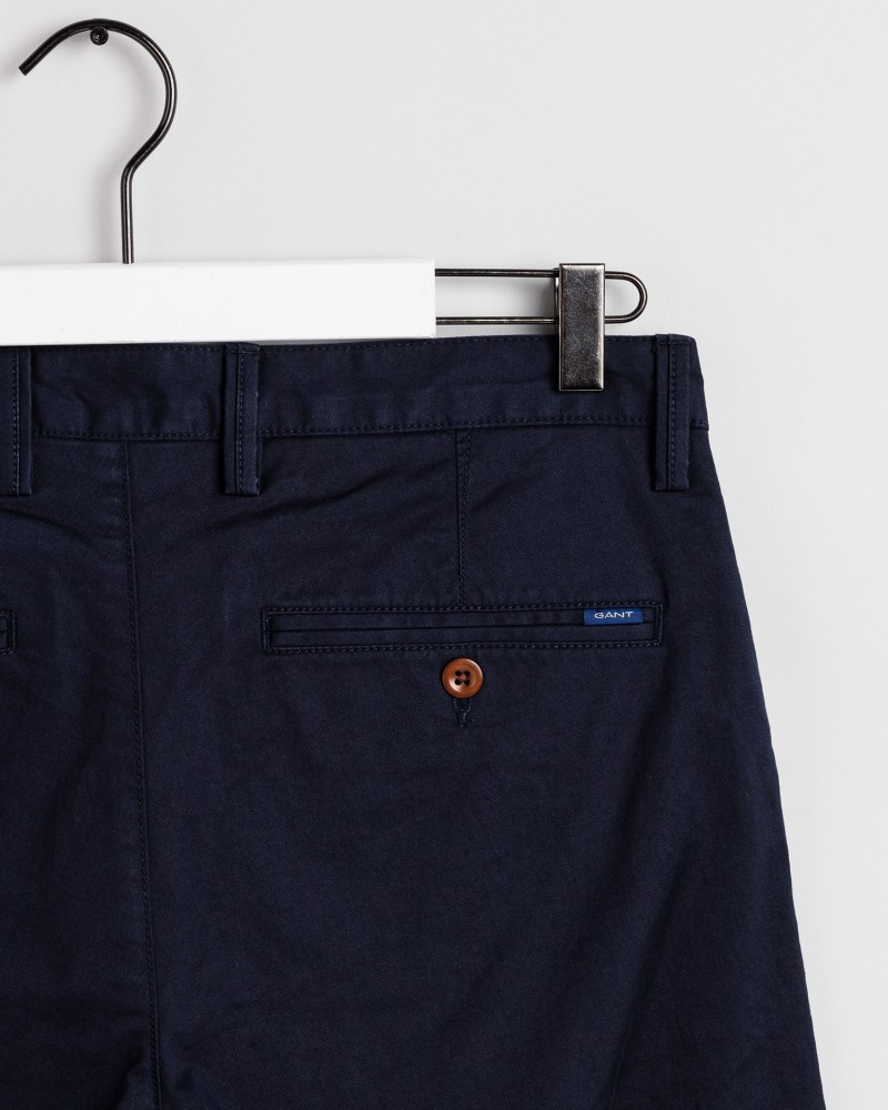 SLIM TWILL CHINOS