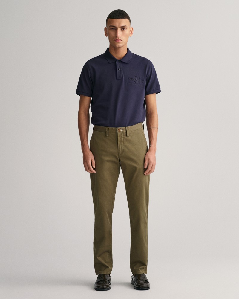 Pantalon chino slim fit en sergé