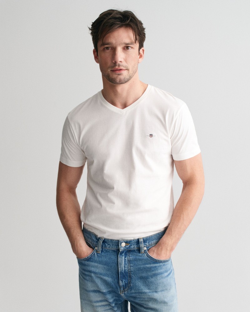 SLIM SHIELD V-NECK T-SHIRT