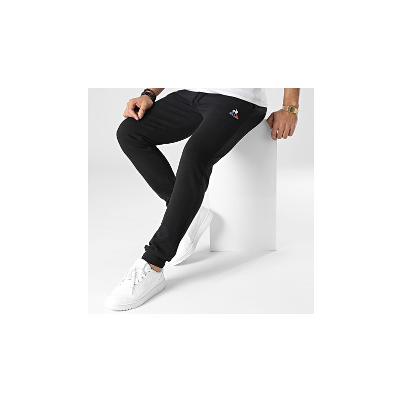 ESS Pant Regular Nø3 M black