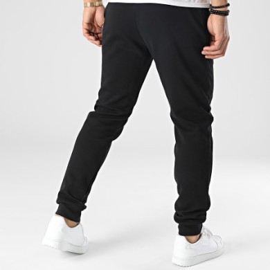 ESS Pant Regular Nø3 M black